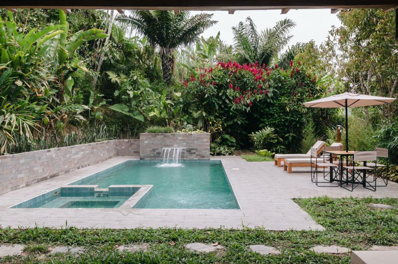 Piripe Wellness Lodge Pacto Екстер'єр фото